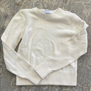 Old Navy Women's Cream Sweater